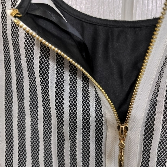 (1272) Kenzie Lace Overlay Black Slip Ivory Lace Sheath Dress Size Small - Picture 7 of 11